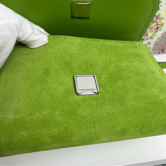 NWT Tory Burch Suede Chain Wallet - Picture 8 of 14